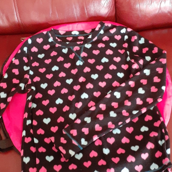 Girls top - Picture 3 of 3